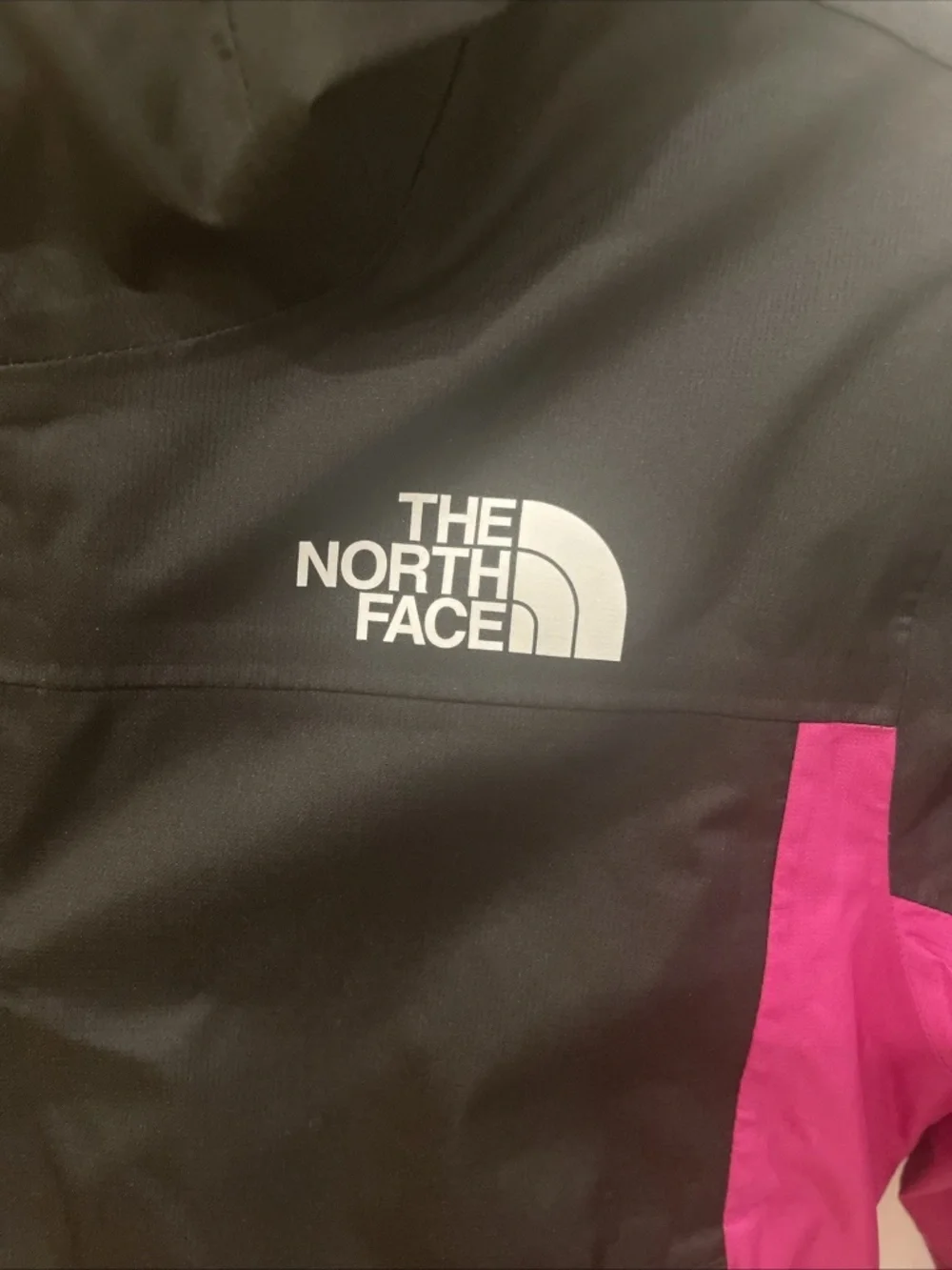 The North Face Girls Kids Pink Freedom Insulated Water Repellent Jacket, M(10)